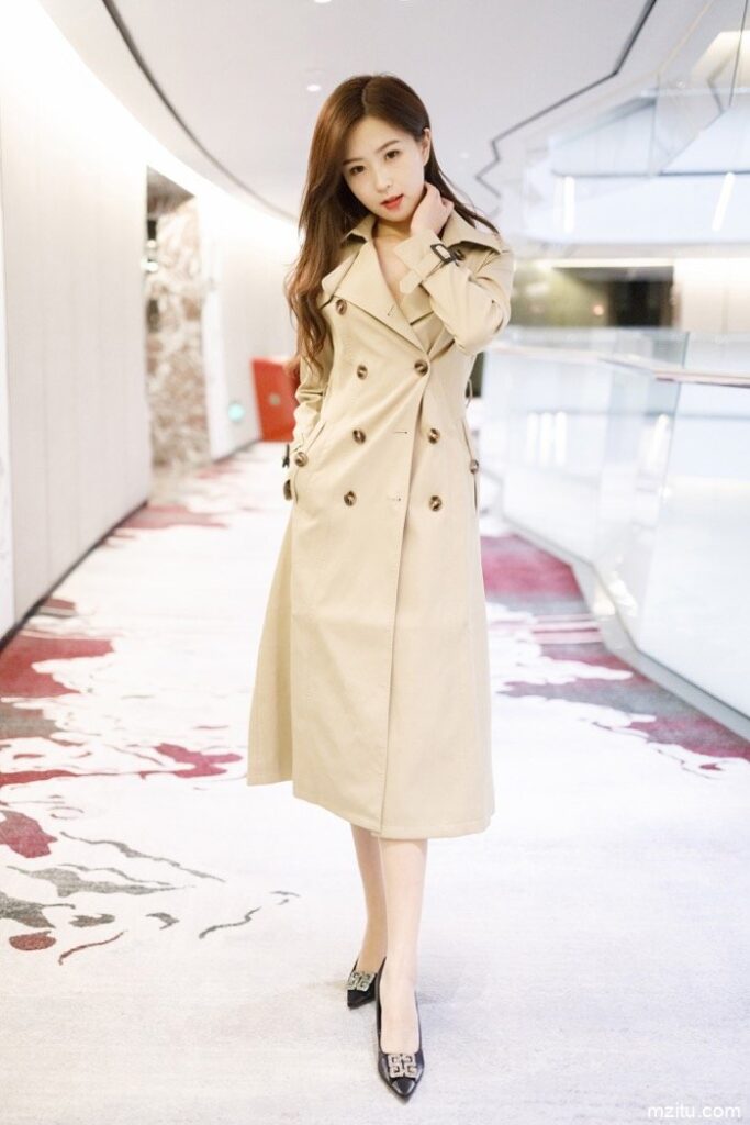 诱人小娇妻杨紫嫣酒店私拍 承包你对人妻所有幻想-妩媚图册