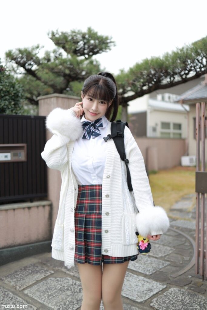 甜美小姐姐朱可儿：下课后来一场尾随的约会-妩媚图册