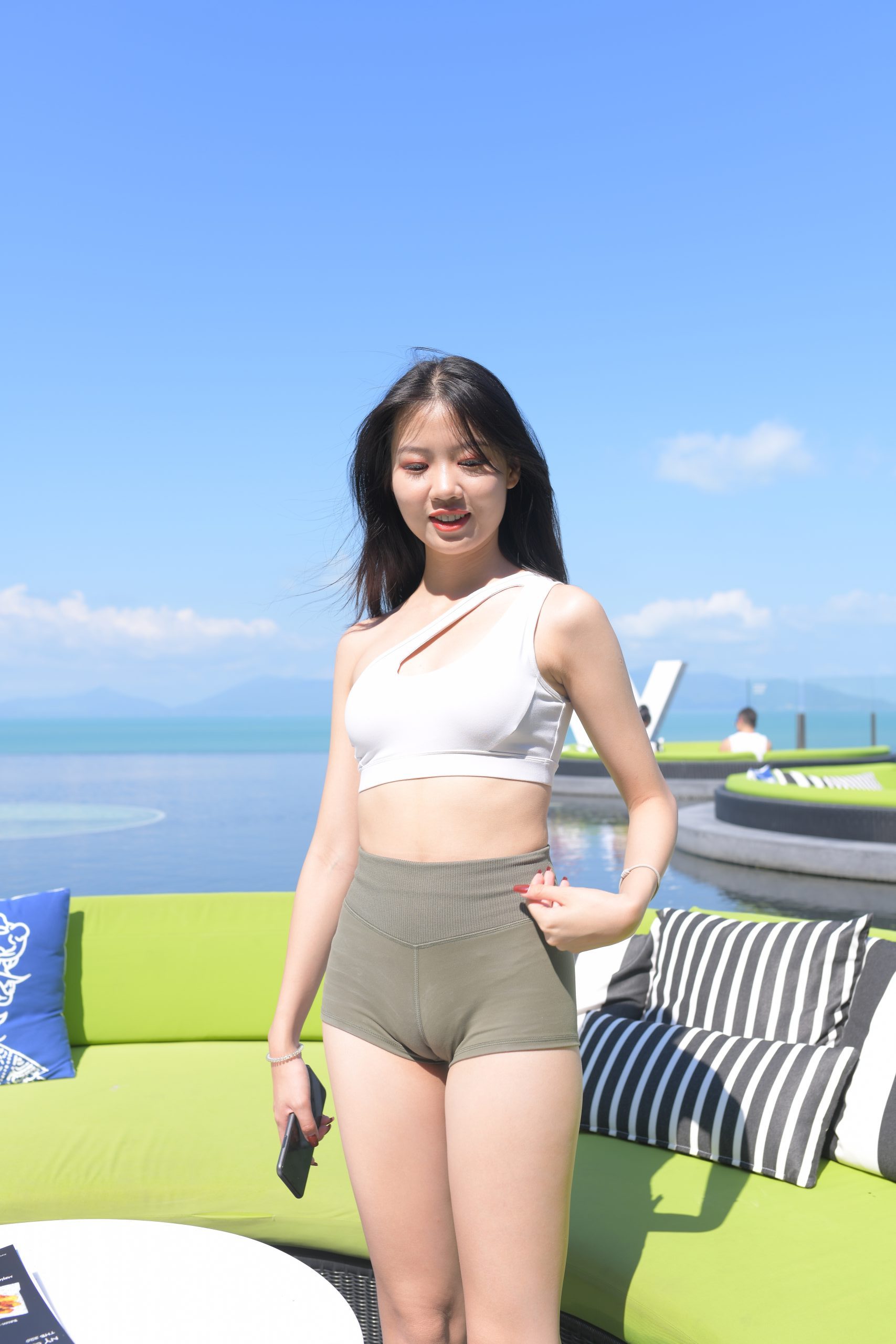 图片[4]-P0002 372P-7.4G绿色紧身短裤-小李街拍