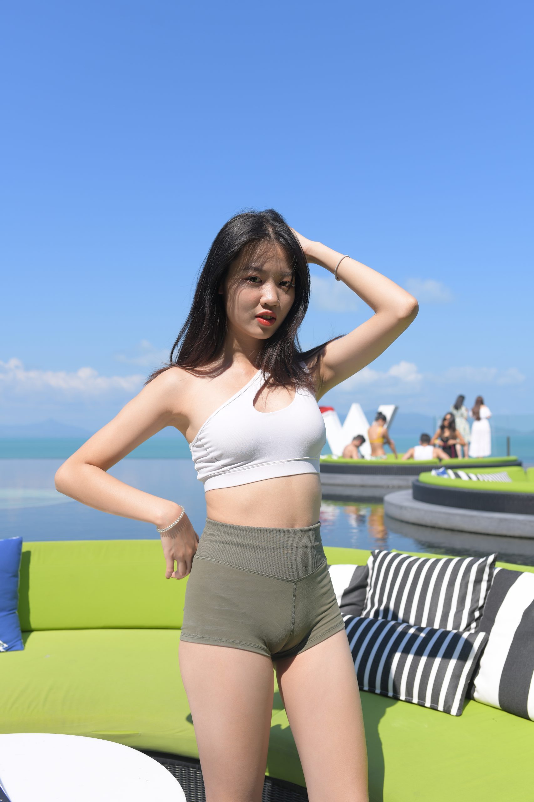 图片[3]-P0002 372P-7.4G绿色紧身短裤-小李街拍